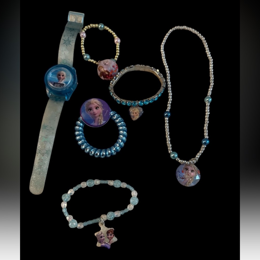Frozen Themed Play Jewelry 6 pieces read below